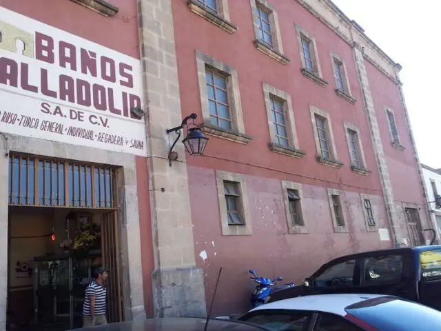 Baños Valladolid Morelia